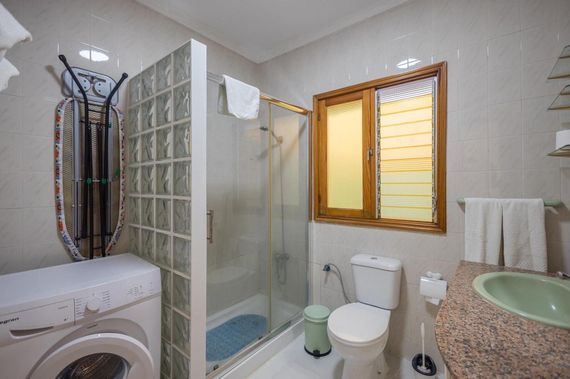 Lightbooking Lola Playa De Apartment