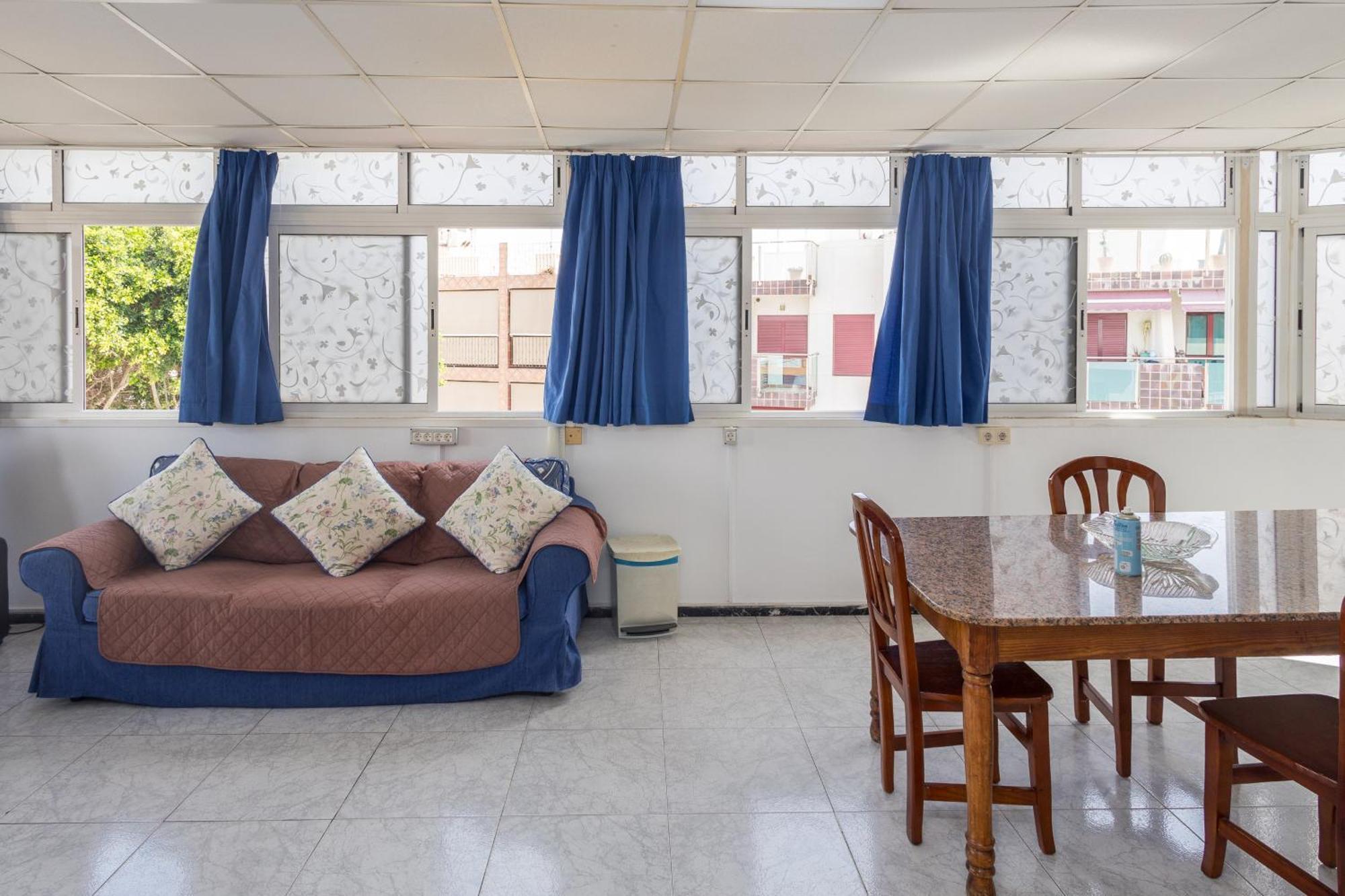 Lightbooking Lola Playa De Apartment *
